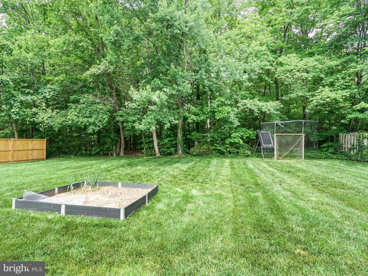 6836 CORDER LN, LORTON, Virginia 22079, 5 Bedrooms Bedrooms, ,3 BathroomsBathrooms,Residential,For sale,6836 CORDER LN,VAFX2240528 MLS # VAFX2240528