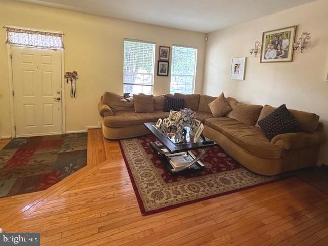 9330 CHINA GROVE CT, MANASSAS, Virginia 20110, 4 Bedrooms Bedrooms, ,3 BathroomsBathrooms,Residential,For sale,9330 CHINA GROVE CT,VAMN2008314 MLS # VAMN2008314