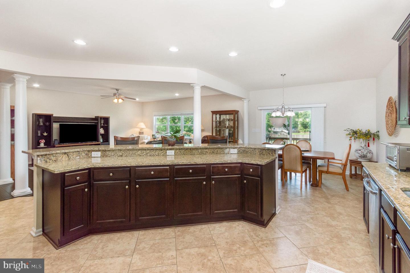 271 DEACON RD, FREDERICKSBURG, Virginia 22405, 4 Bedrooms Bedrooms, ,3 BathroomsBathrooms,Residential,For sale,271 DEACON RD,VAST2038782 MLS # VAST2038782