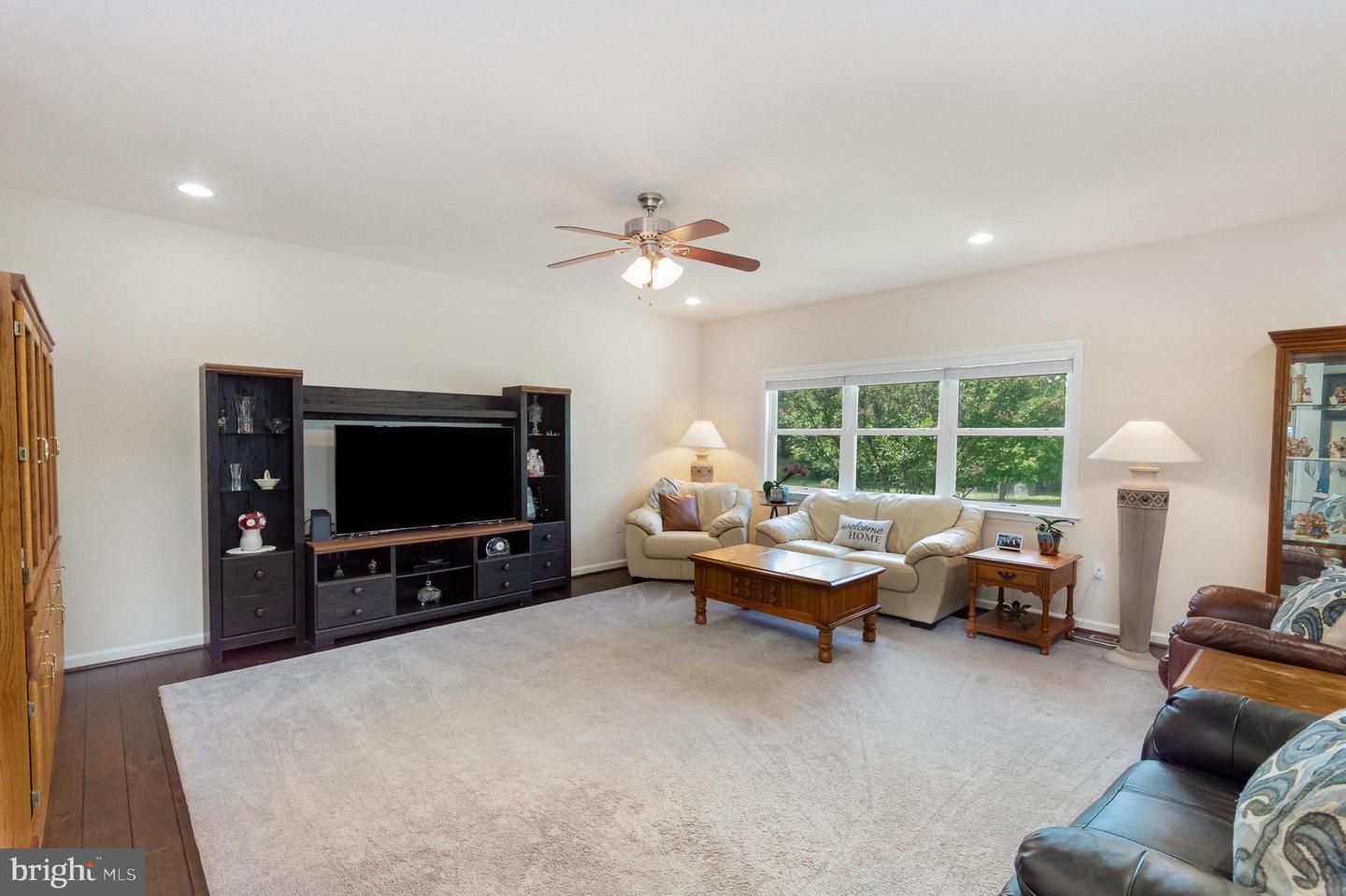 271 DEACON RD, FREDERICKSBURG, Virginia 22405, 4 Bedrooms Bedrooms, ,3 BathroomsBathrooms,Residential,For sale,271 DEACON RD,VAST2038782 MLS # VAST2038782