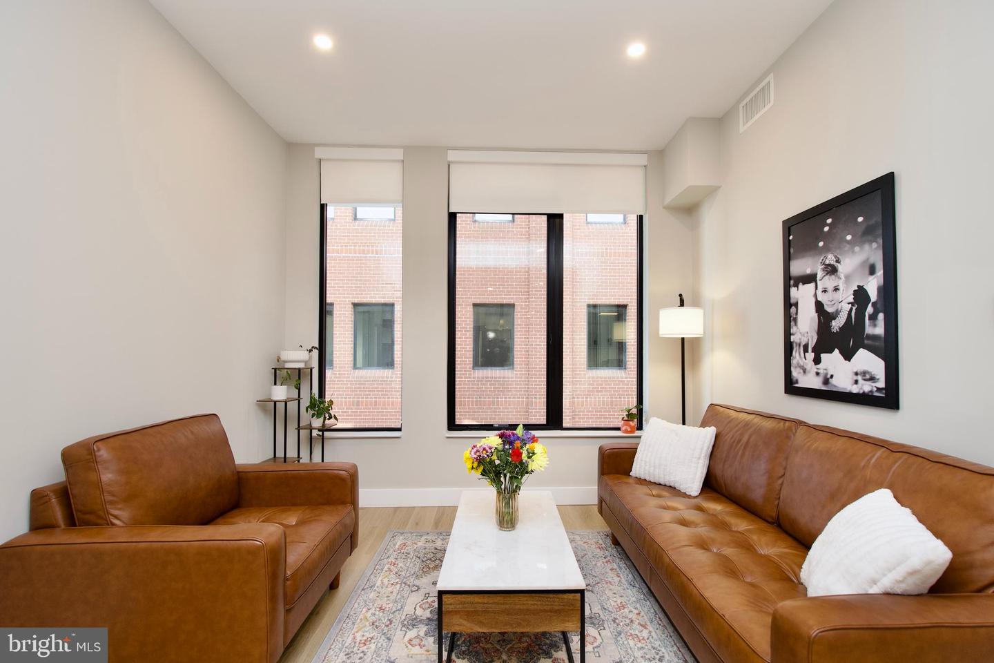 801 N FAIRFAX ST #318, ALEXANDRIA, Virginia 22314, 2 Bedrooms Bedrooms, ,2 BathroomsBathrooms,Residential,For sale,801 N FAIRFAX ST #318,VAAX2045296 MLS # VAAX2045296