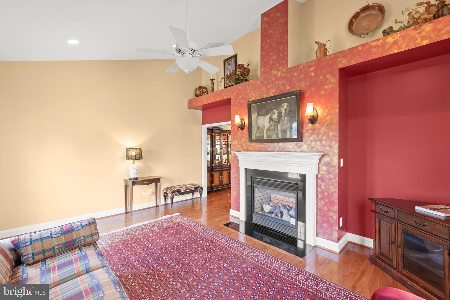 6848 TRED AVON PL, GAINESVILLE, Virginia 20155, 3 Bedrooms Bedrooms, ,3 BathroomsBathrooms,Residential,For sale,6848 TRED AVON PL,VAPW2094568 MLS # VAPW2094568