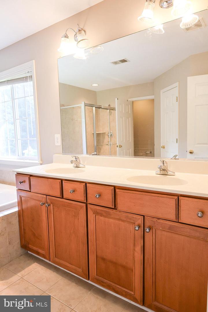 720 BEEHIVE WAY, WINCHESTER, Virginia 22601, 4 Bedrooms Bedrooms, ,3 BathroomsBathrooms,Residential,For sale,720 BEEHIVE WAY,VAWI2007684 MLS # VAWI2007684