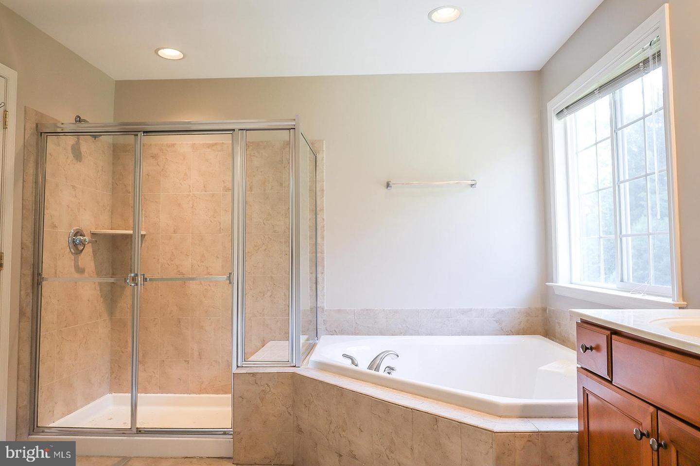 720 BEEHIVE WAY, WINCHESTER, Virginia 22601, 4 Bedrooms Bedrooms, ,3 BathroomsBathrooms,Residential,For sale,720 BEEHIVE WAY,VAWI2007684 MLS # VAWI2007684