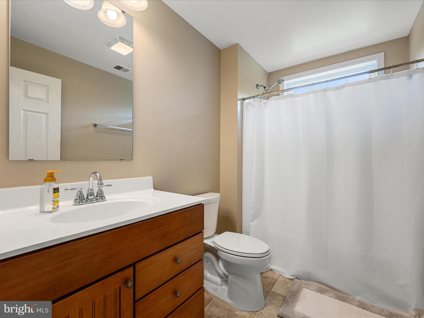 36711 PHILOMONT RD, PURCELLVILLE, Virginia 20132, 4 Bedrooms Bedrooms, ,3 BathroomsBathrooms,Residential,For sale,36711 PHILOMONT RD,VALO2096372 MLS # VALO2096372