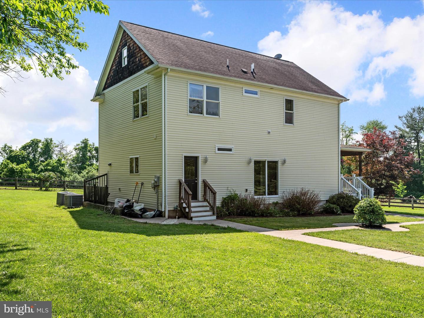 36711 PHILOMONT RD, PURCELLVILLE, Virginia 20132, 4 Bedrooms Bedrooms, ,3 BathroomsBathrooms,Residential,For sale,36711 PHILOMONT RD,VALO2096372 MLS # VALO2096372