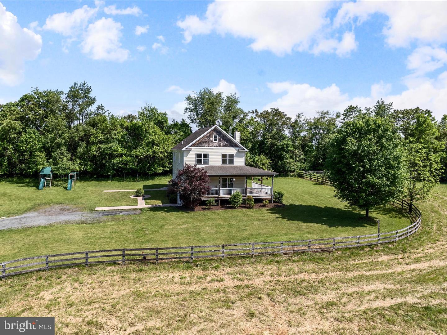 36711 PHILOMONT RD, PURCELLVILLE, Virginia 20132, 4 Bedrooms Bedrooms, ,3 BathroomsBathrooms,Residential,For sale,36711 PHILOMONT RD,VALO2096372 MLS # VALO2096372
