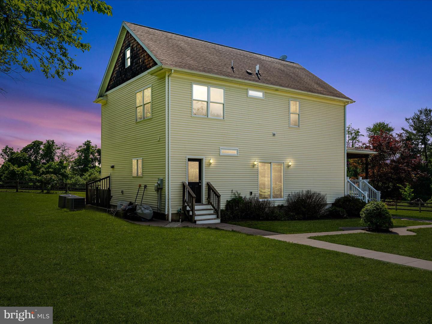 36711 PHILOMONT RD, PURCELLVILLE, Virginia 20132, 4 Bedrooms Bedrooms, ,3 BathroomsBathrooms,Residential,For sale,36711 PHILOMONT RD,VALO2096372 MLS # VALO2096372