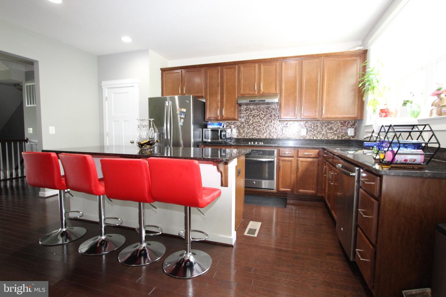 822 SAVILE ROW TER, PURCELLVILLE, Virginia 20132, 4 Bedrooms Bedrooms, ,3 BathroomsBathrooms,Residential,For sale,822 SAVILE ROW TER,VALO2096390 MLS # VALO2096390