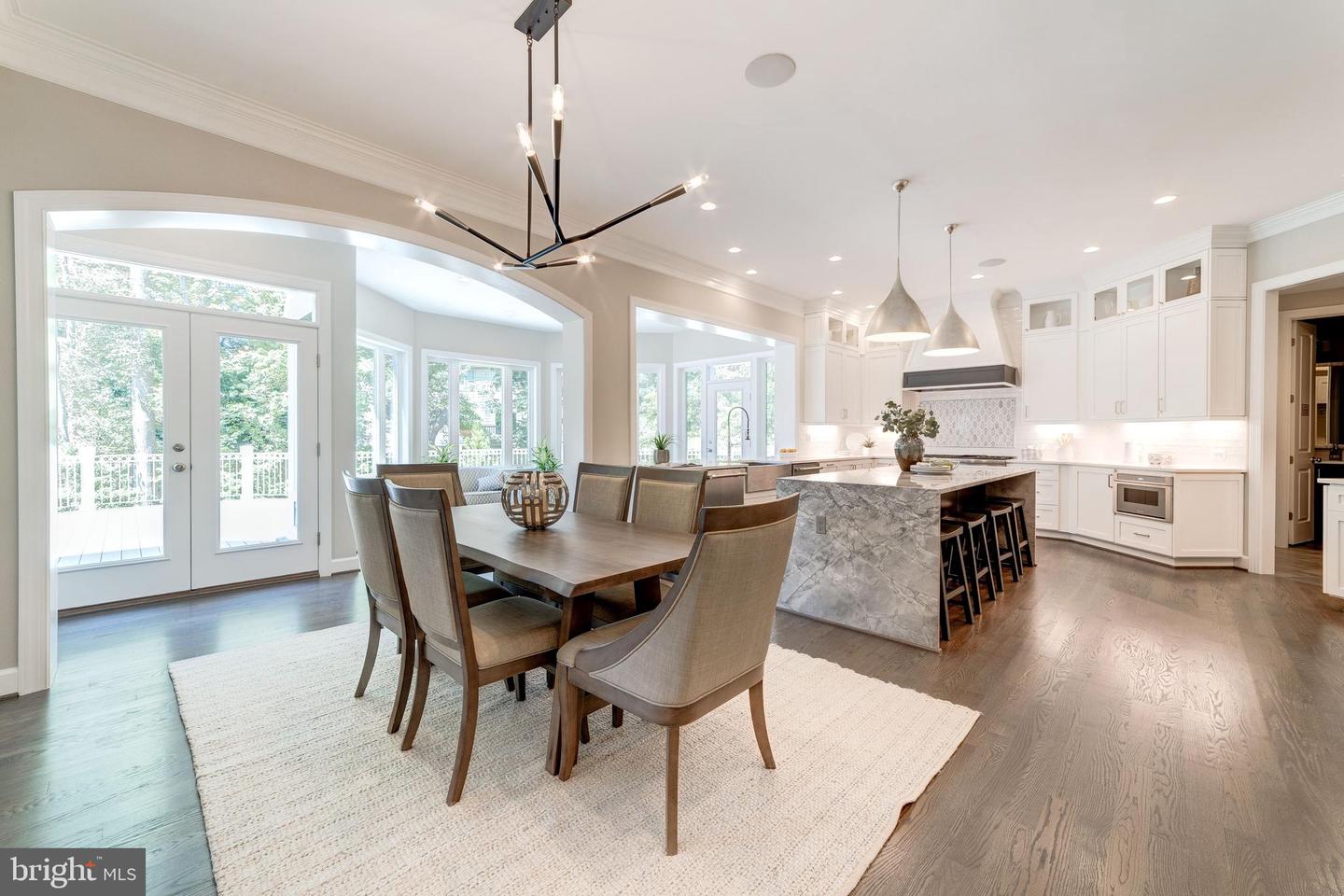 390 STILL POND RUN, GREAT FALLS, Virginia 22066, 6 Bedrooms Bedrooms, ,7 BathroomsBathrooms,Residential,For sale,390 STILL POND RUN,VAFX2240638 MLS # VAFX2240638