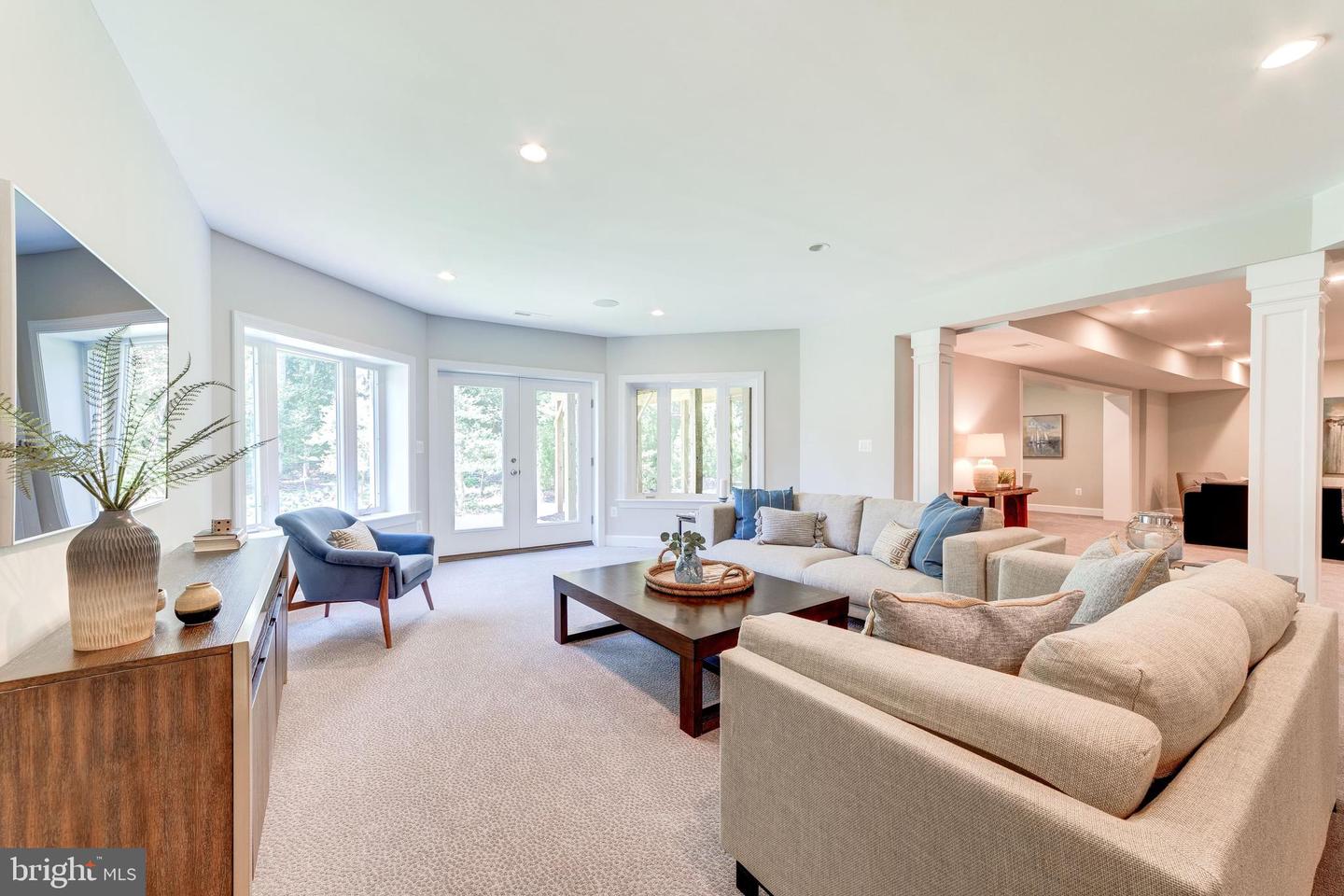390 STILL POND RUN, GREAT FALLS, Virginia 22066, 6 Bedrooms Bedrooms, ,7 BathroomsBathrooms,Residential,For sale,390 STILL POND RUN,VAFX2240638 MLS # VAFX2240638