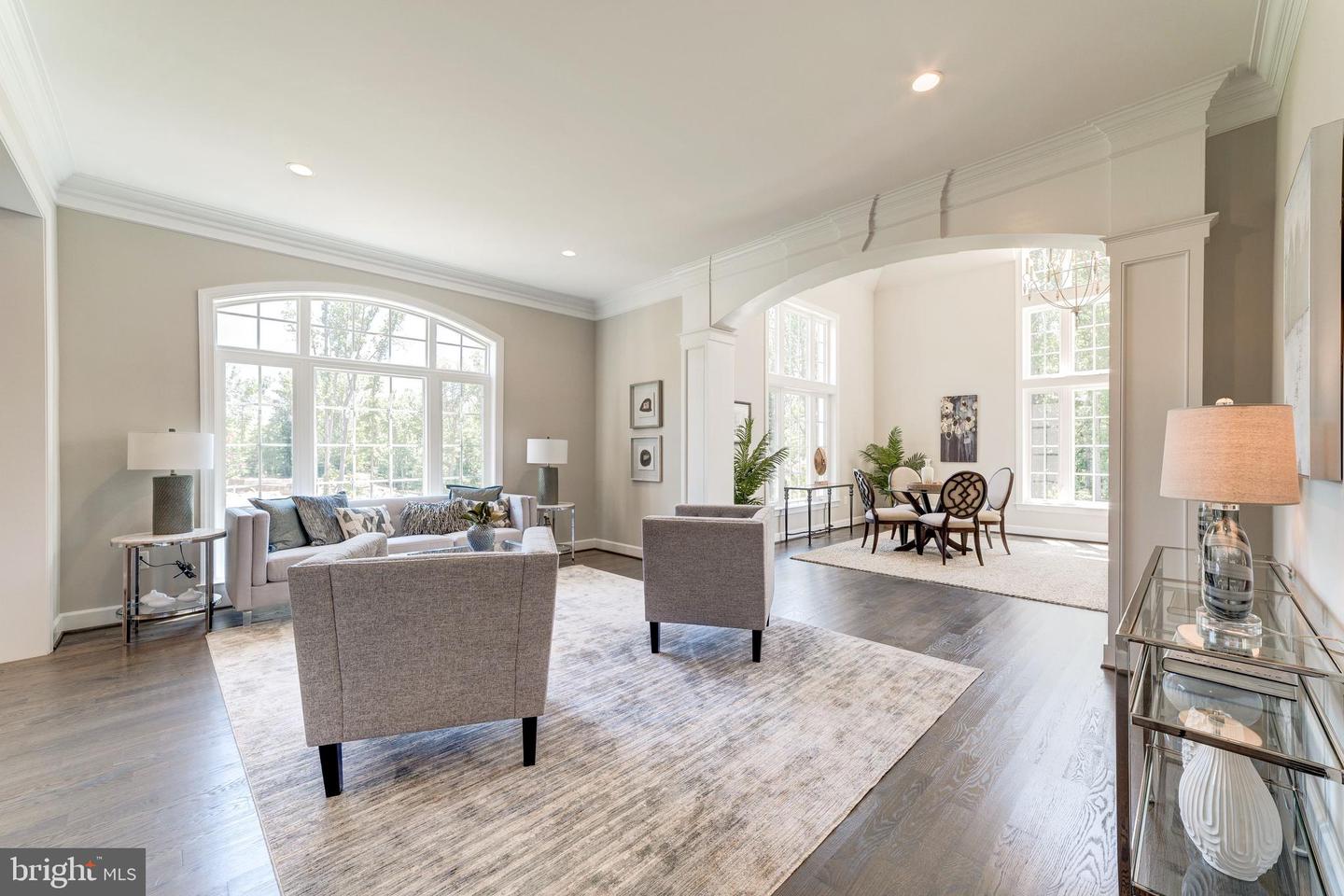 390 STILL POND RUN, GREAT FALLS, Virginia 22066, 6 Bedrooms Bedrooms, ,7 BathroomsBathrooms,Residential,For sale,390 STILL POND RUN,VAFX2240638 MLS # VAFX2240638