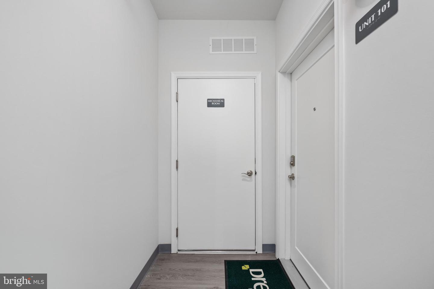 30 HYSSOP WAY #101, STAFFORD, Virginia 22554, 3 Bedrooms Bedrooms, ,2 BathroomsBathrooms,Residential,For sale,30 HYSSOP WAY #101,VAST2038786 MLS # VAST2038786