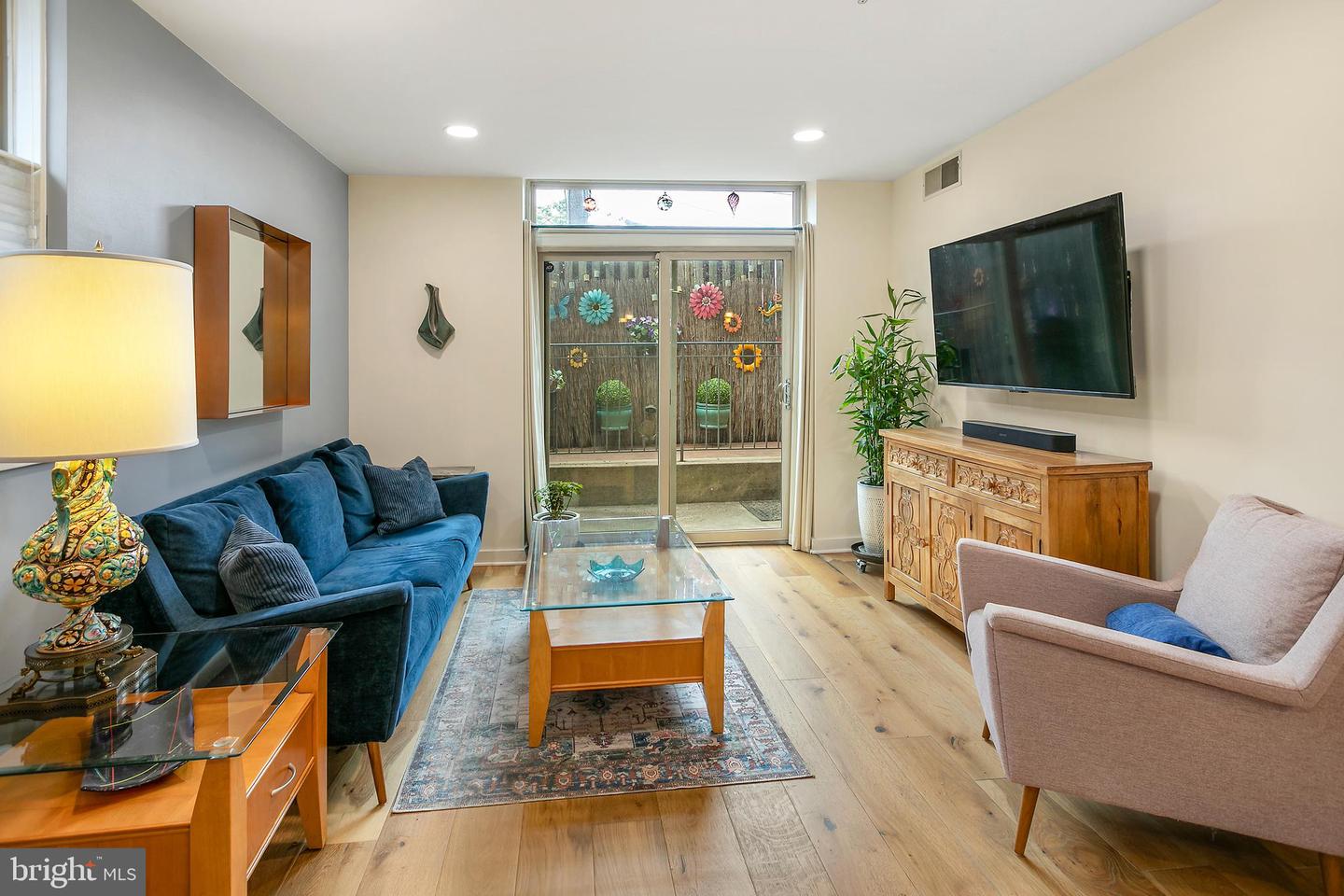 2535 13TH ST NW #5, WASHINGTON, District Of Columbia 20009, 2 Bedrooms Bedrooms, ,2 BathroomsBathrooms,Residential,For sale,2535 13TH ST NW #5,DCDC2200390 MLS # DCDC2200390