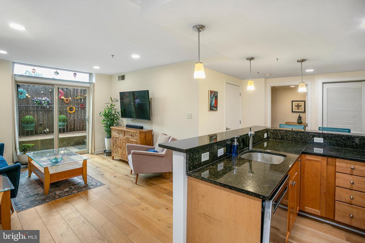2535 13TH ST NW #5, WASHINGTON, District Of Columbia 20009, 2 Bedrooms Bedrooms, ,2 BathroomsBathrooms,Residential,For sale,2535 13TH ST NW #5,DCDC2200390 MLS # DCDC2200390