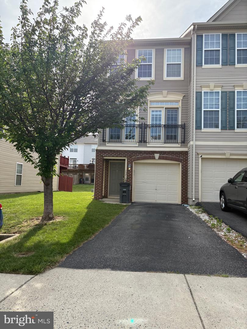 15718 JOHN DISKIN CIR, WOODBRIDGE, Virginia 22191, 3 Bedrooms Bedrooms, ,3 BathroomsBathrooms,Residential,For sale,15718 JOHN DISKIN CIR,VAPW2094640 MLS # VAPW2094640