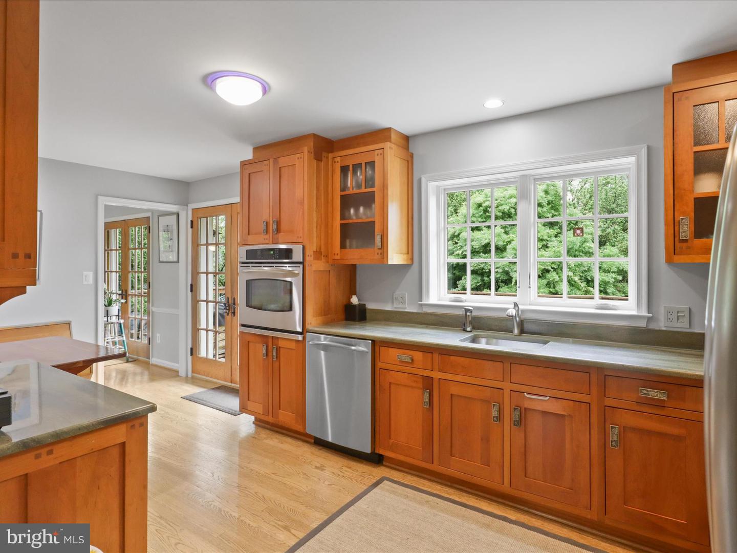 3725 N DELAWARE ST, ARLINGTON, Virginia 22207, 5 Bedrooms Bedrooms, ,3 BathroomsBathrooms,Residential,For sale,3725 N DELAWARE ST,VAAR2057466 MLS # VAAR2057466