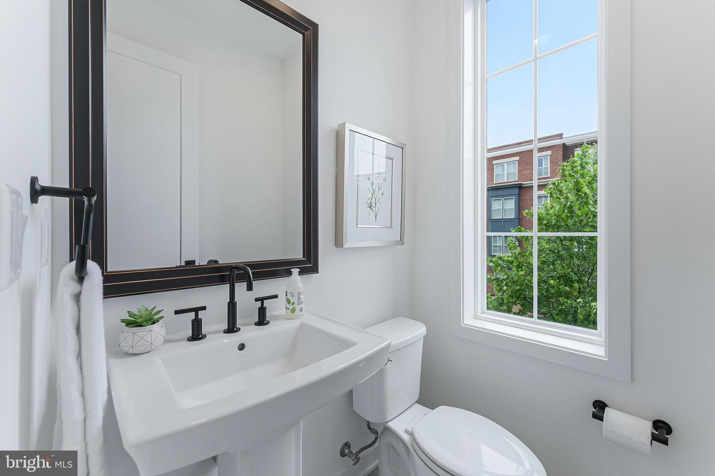 1974 ROLAND CLARKE PL, RESTON, Virginia 20191, 3 Bedrooms Bedrooms, ,3 BathroomsBathrooms,Residential,For sale,1974 ROLAND CLARKE PL,VAFX2240860 MLS # VAFX2240860