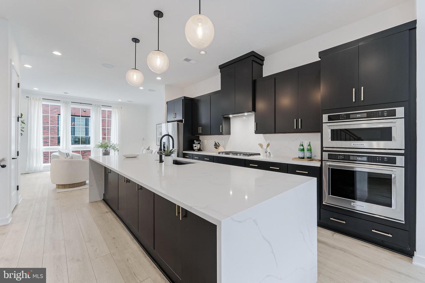 1974 ROLAND CLARKE PL, RESTON, Virginia 20191, 3 Bedrooms Bedrooms, ,3 BathroomsBathrooms,Residential,For sale,1974 ROLAND CLARKE PL,VAFX2240860 MLS # VAFX2240860