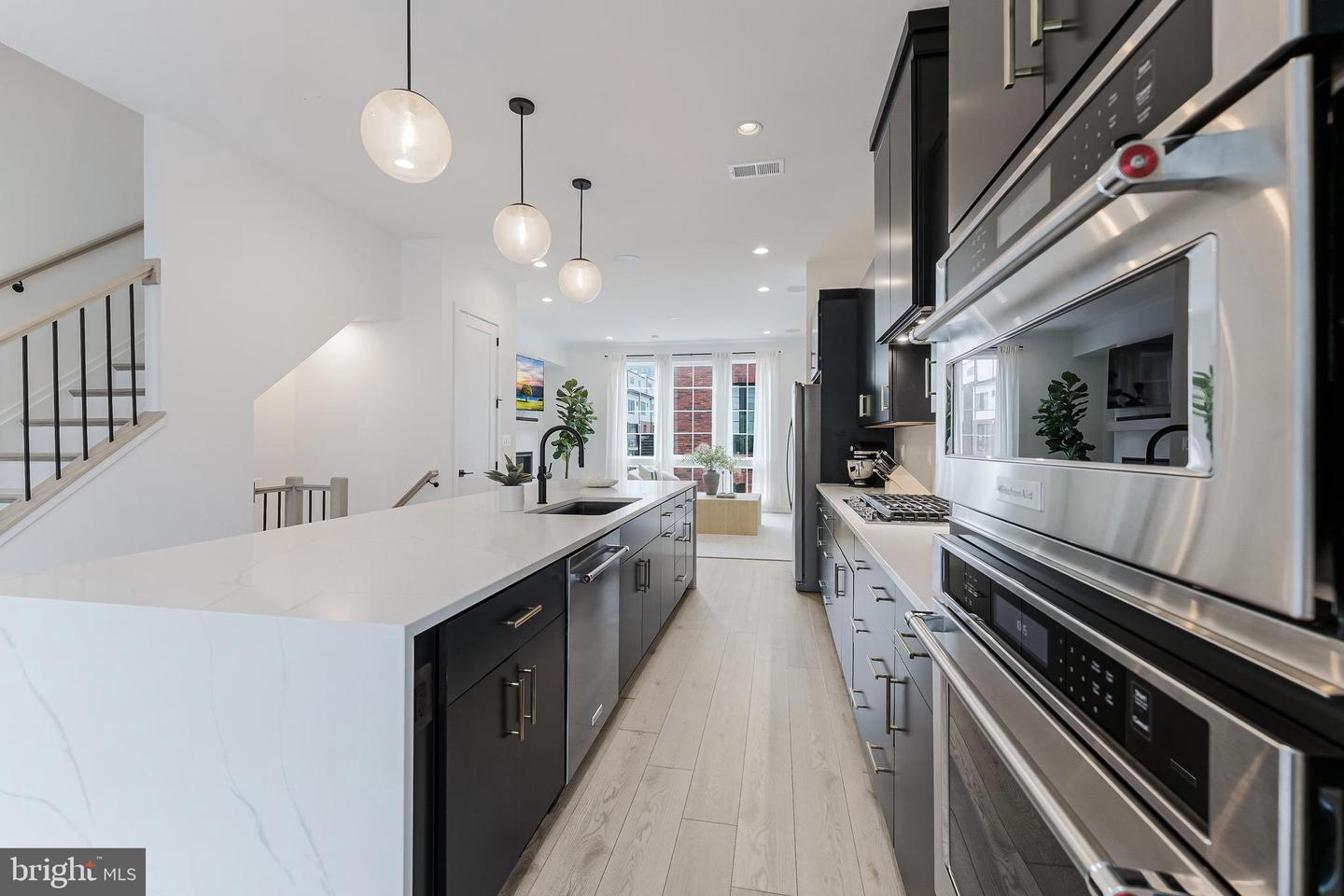1974 ROLAND CLARKE PL, RESTON, Virginia 20191, 3 Bedrooms Bedrooms, ,3 BathroomsBathrooms,Residential,For sale,1974 ROLAND CLARKE PL,VAFX2240860 MLS # VAFX2240860
