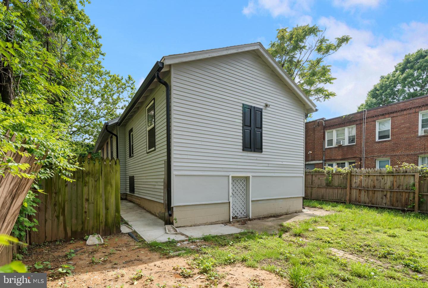 3322 ELY PL SE, WASHINGTON, District Of Columbia 20019, 6 Bedrooms Bedrooms, ,3 BathroomsBathrooms,Residential,For sale,3322 ELY PL SE,DCDC2200584 MLS # DCDC2200584
