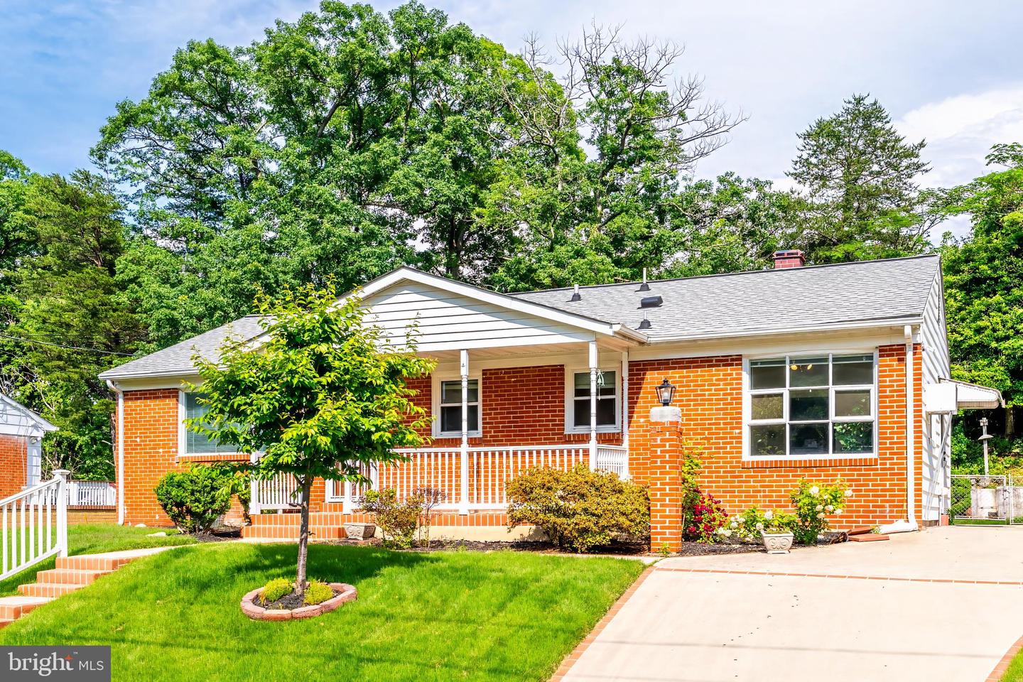 15415 MICHIGAN RD, WOODBRIDGE, Virginia 22191, 3 Bedrooms Bedrooms, 7 Rooms Rooms,1 BathroomBathrooms,Residential,For sale,15415 MICHIGAN RD,VAPW2094656 MLS # VAPW2094656