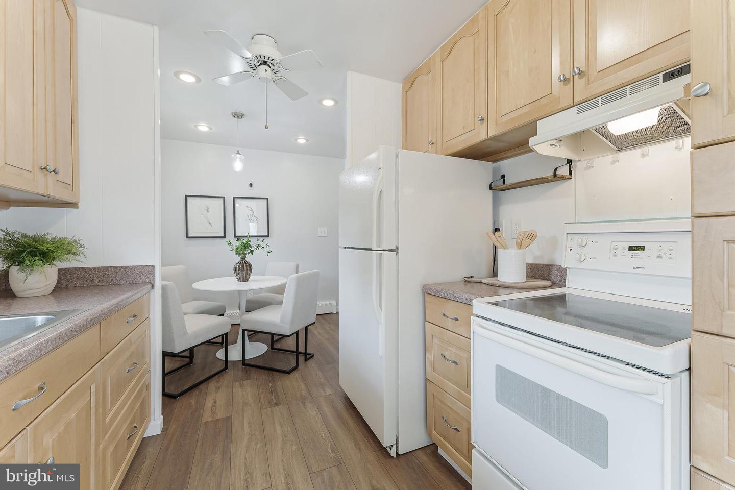 15415 MICHIGAN RD, WOODBRIDGE, Virginia 22191, 3 Bedrooms Bedrooms, 7 Rooms Rooms,1 BathroomBathrooms,Residential,For sale,15415 MICHIGAN RD,VAPW2094656 MLS # VAPW2094656