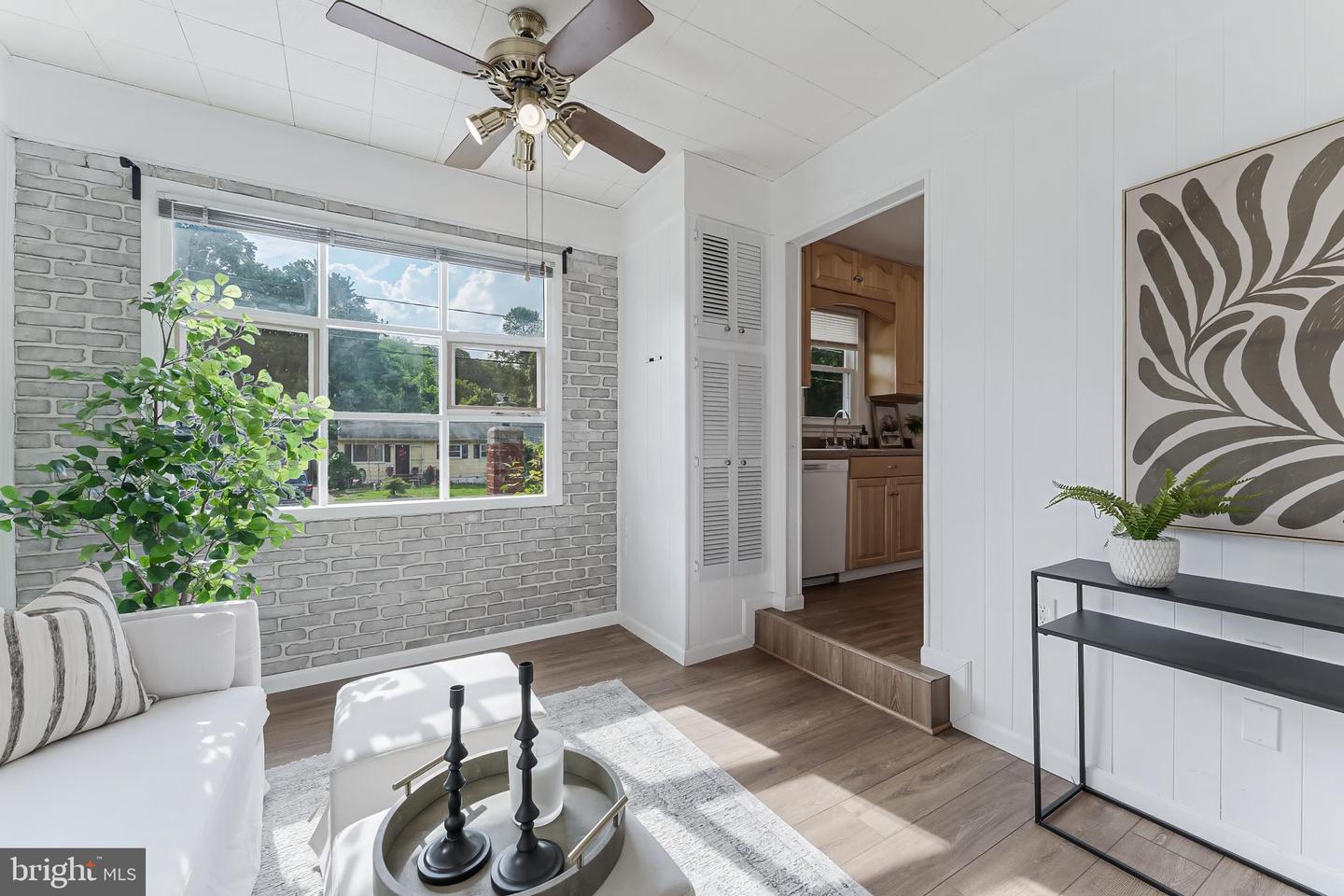 15415 MICHIGAN RD, WOODBRIDGE, Virginia 22191, 3 Bedrooms Bedrooms, 7 Rooms Rooms,1 BathroomBathrooms,Residential,For sale,15415 MICHIGAN RD,VAPW2094656 MLS # VAPW2094656