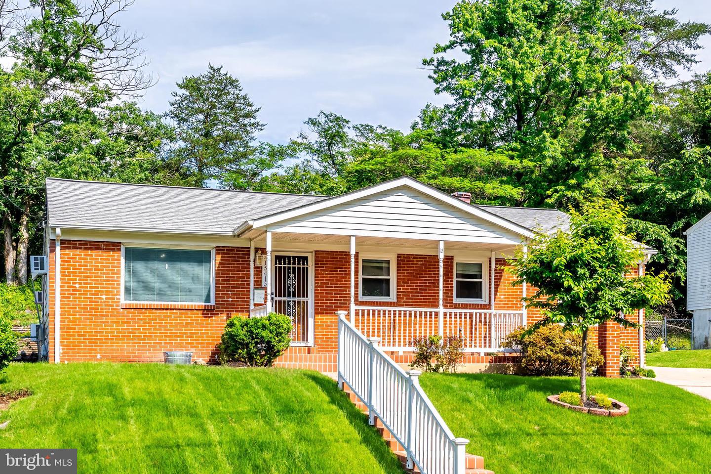 15415 MICHIGAN RD, WOODBRIDGE, Virginia 22191, 3 Bedrooms Bedrooms, 7 Rooms Rooms,1 BathroomBathrooms,Residential,For sale,15415 MICHIGAN RD,VAPW2094656 MLS # VAPW2094656