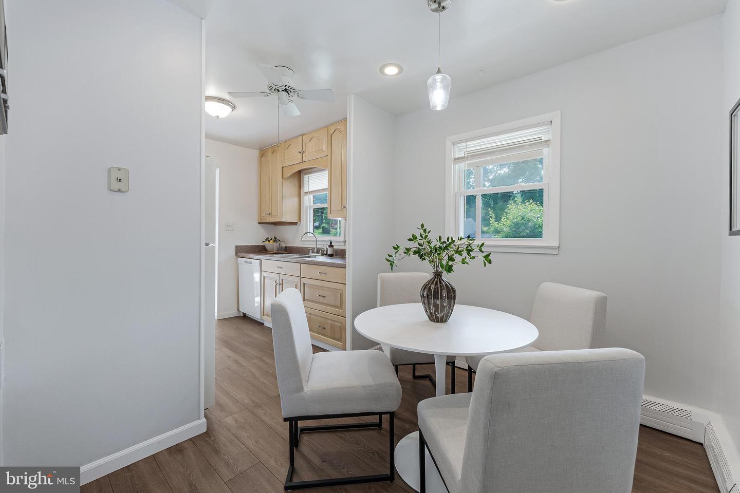 15415 MICHIGAN RD, WOODBRIDGE, Virginia 22191, 3 Bedrooms Bedrooms, 7 Rooms Rooms,1 BathroomBathrooms,Residential,For sale,15415 MICHIGAN RD,VAPW2094656 MLS # VAPW2094656