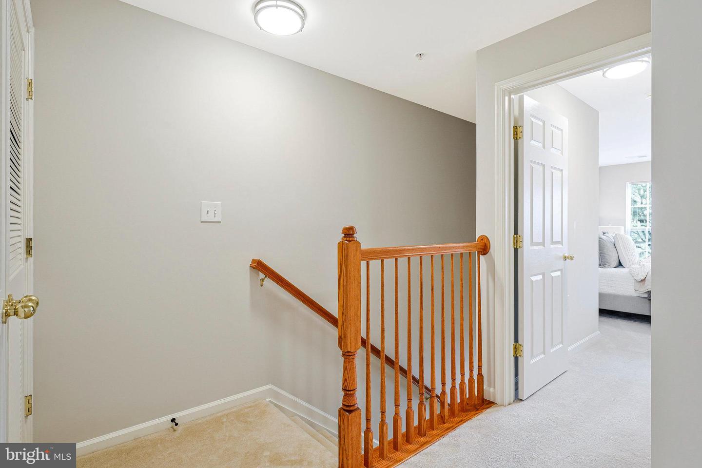 6055-A WICKER LN #127, CENTREVILLE, Virginia 20121, 3 Bedrooms Bedrooms, ,2 BathroomsBathrooms,Residential,For sale,6055-A WICKER LN #127,VAFX2240898 MLS # VAFX2240898