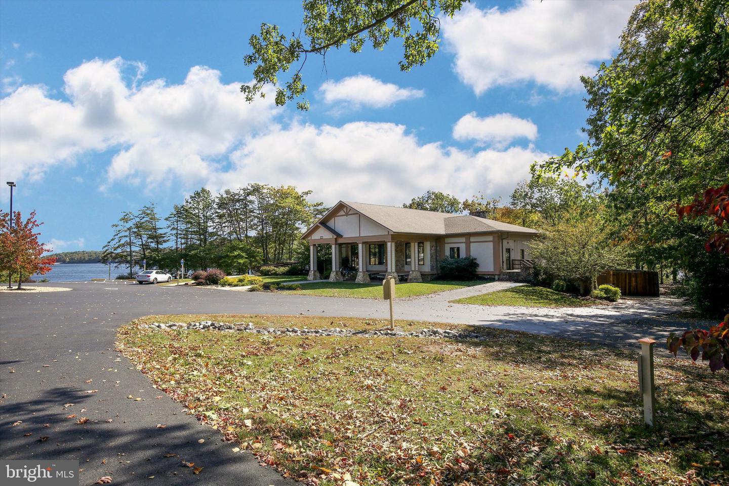 506 NORTHWOOD CIR, CROSS JUNCTION, Virginia 22625, 3 Bedrooms Bedrooms, ,2 BathroomsBathrooms,Residential,For sale,506 NORTHWOOD CIR,VAFV2034154 MLS # VAFV2034154