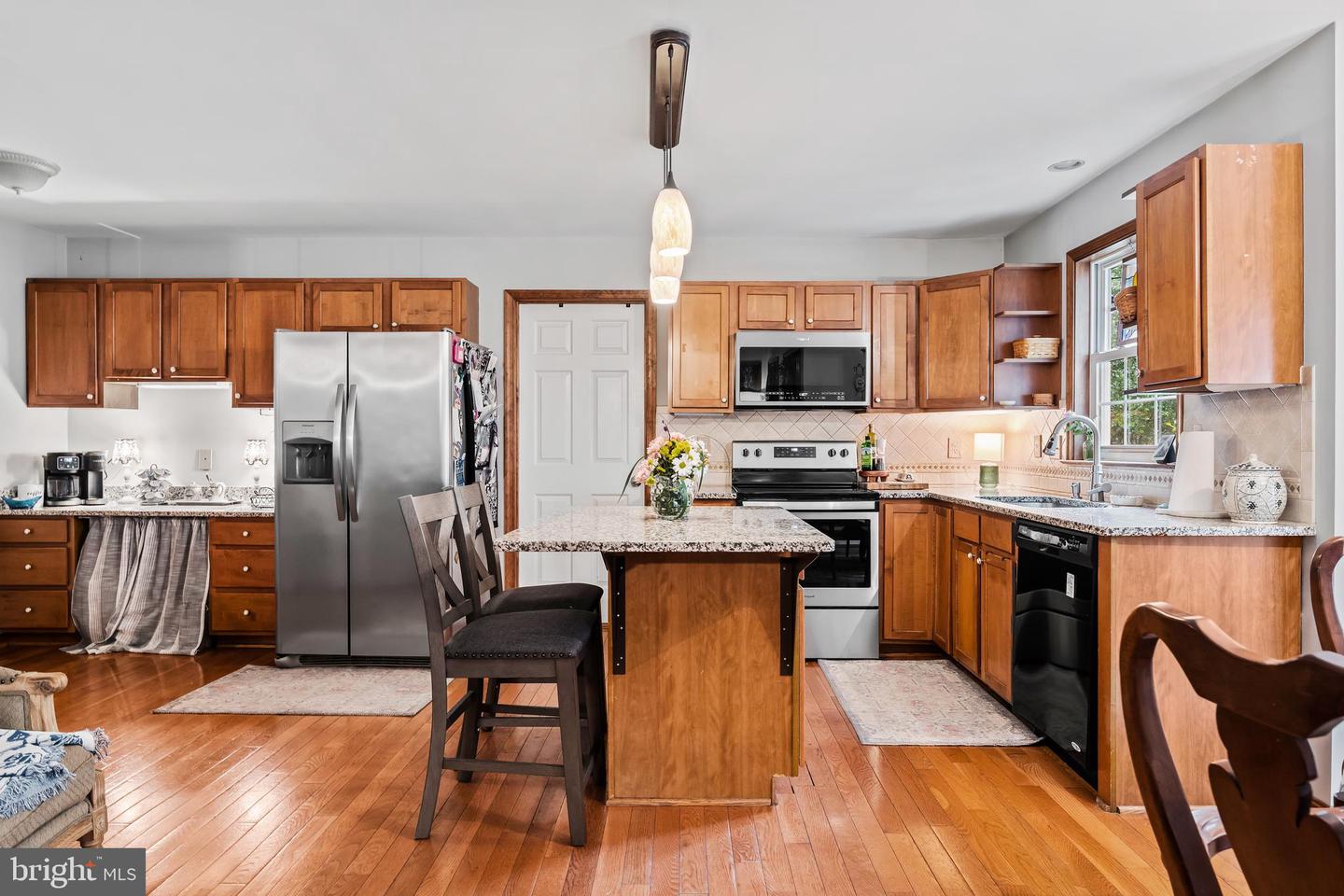 42 AMSONIA CT, STAFFORD, Virginia 22556, 5 Bedrooms Bedrooms, ,3 BathroomsBathrooms,Residential,For sale,42 AMSONIA CT,VAST2038856 MLS # VAST2038856