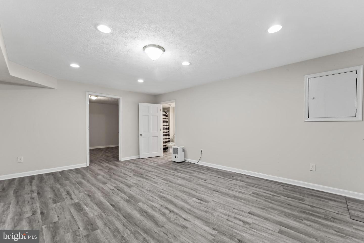 42 AMSONIA CT, STAFFORD, Virginia 22556, 5 Bedrooms Bedrooms, ,3 BathroomsBathrooms,Residential,For sale,42 AMSONIA CT,VAST2038856 MLS # VAST2038856