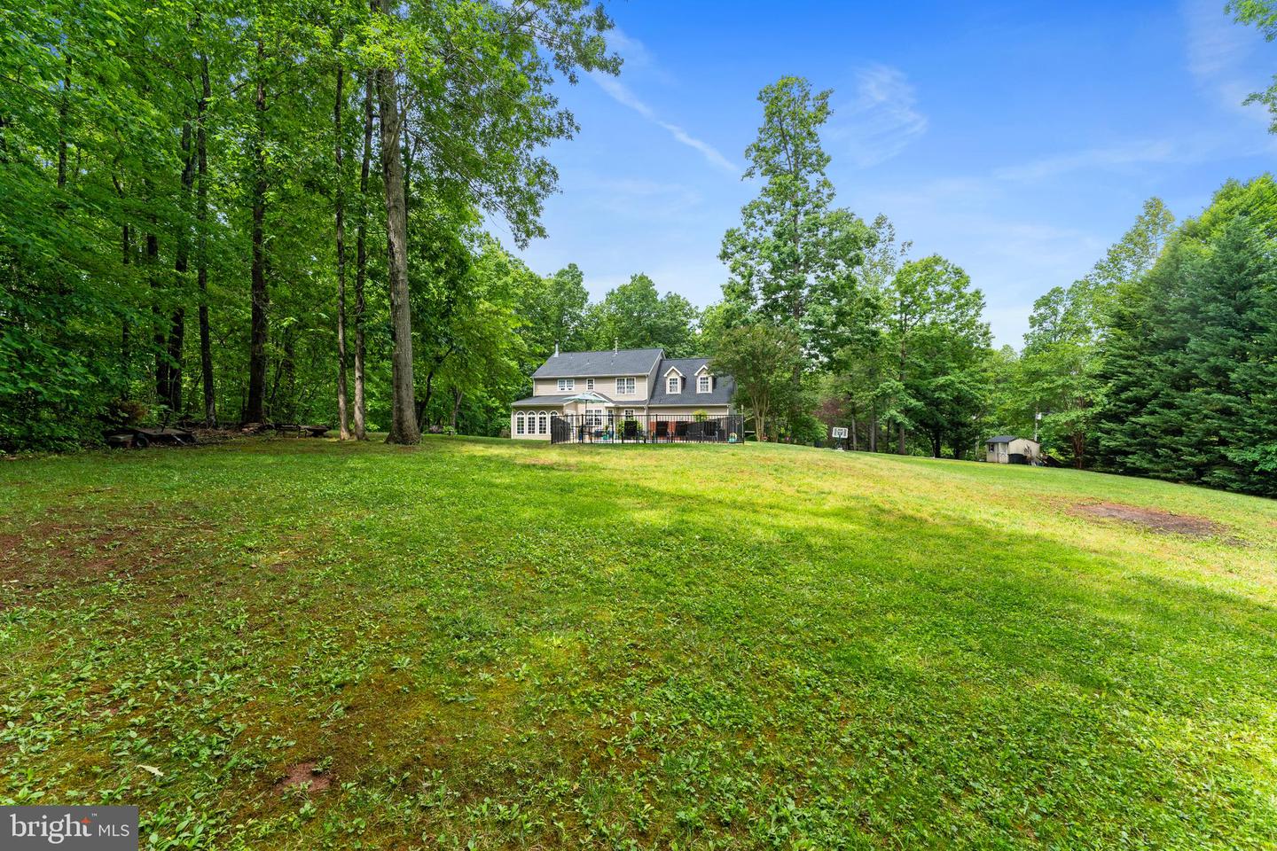 42 AMSONIA CT, STAFFORD, Virginia 22556, 5 Bedrooms Bedrooms, ,3 BathroomsBathrooms,Residential,For sale,42 AMSONIA CT,VAST2038856 MLS # VAST2038856