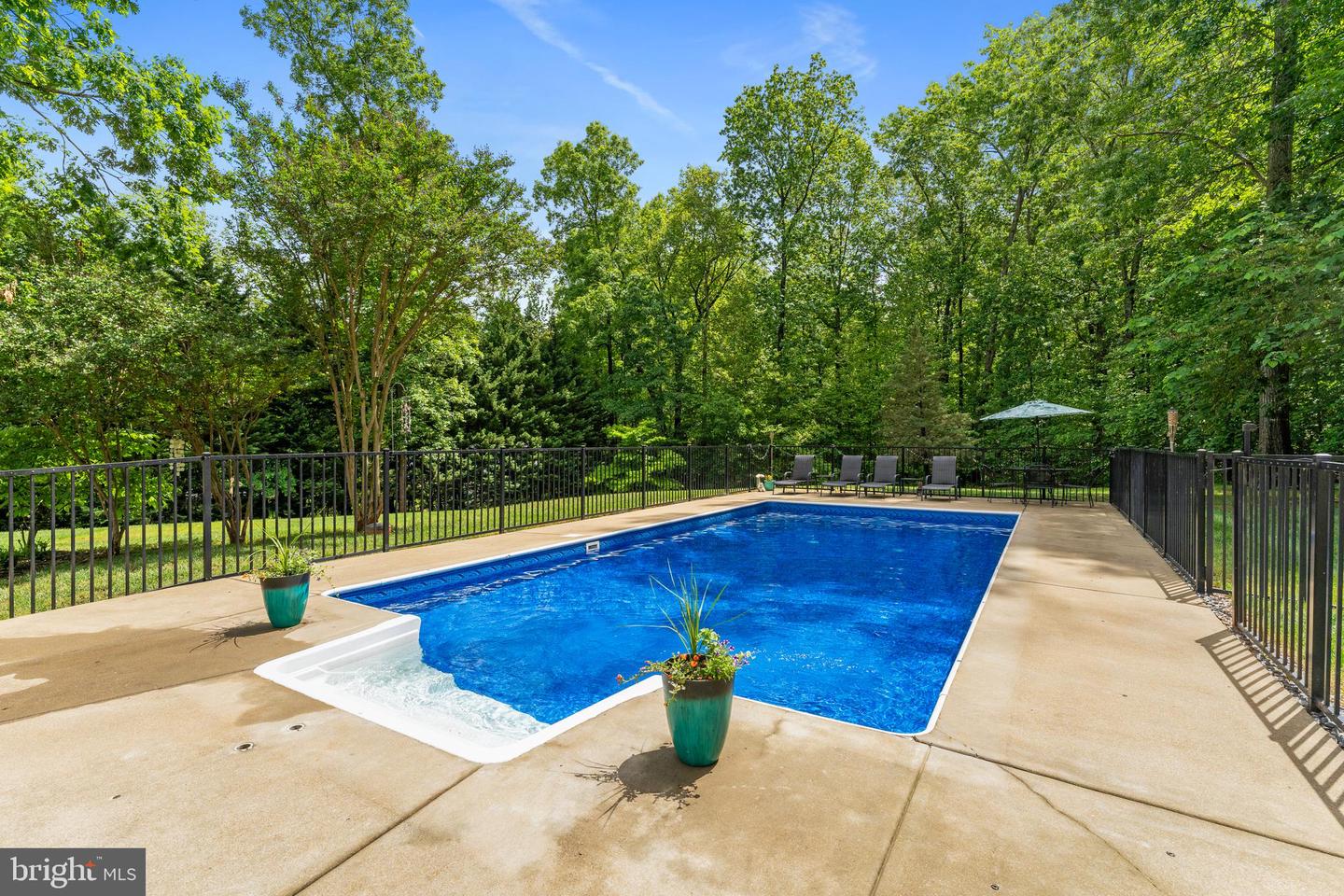 42 AMSONIA CT, STAFFORD, Virginia 22556, 5 Bedrooms Bedrooms, ,3 BathroomsBathrooms,Residential,For sale,42 AMSONIA CT,VAST2038856 MLS # VAST2038856