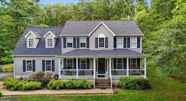 42 AMSONIA CT, STAFFORD, Virginia 22556, 5 Bedrooms Bedrooms, ,3 BathroomsBathrooms,Residential,For sale,42 AMSONIA CT,VAST2038856 MLS # VAST2038856