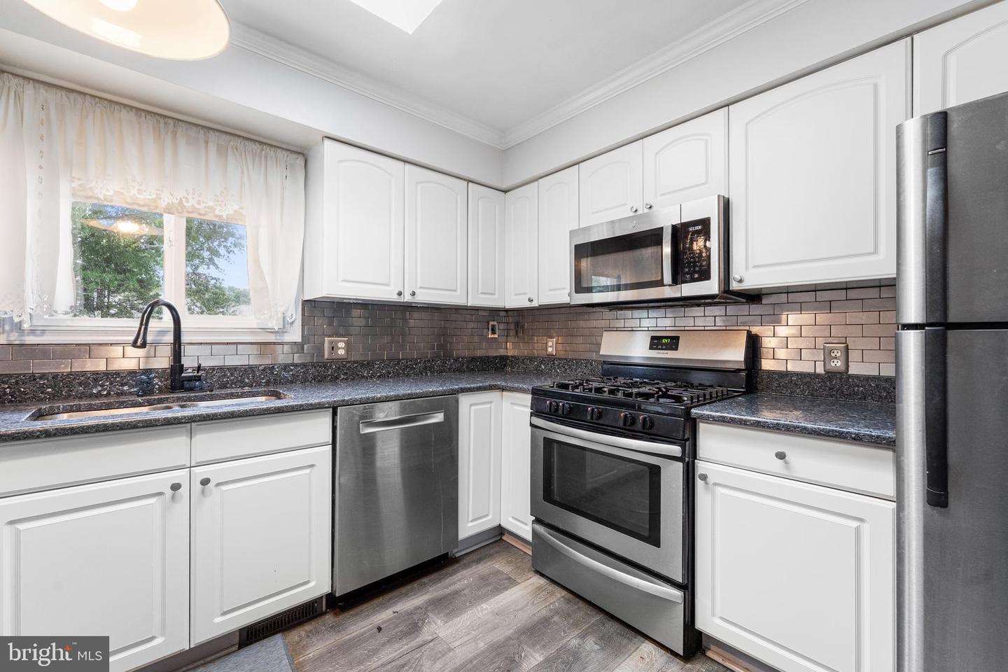 520 FORBES ST, FREDERICKSBURG, Virginia 22405, 5 Bedrooms Bedrooms, ,2 BathroomsBathrooms,Residential,For sale,520 FORBES ST,VAST2038836 MLS # VAST2038836
