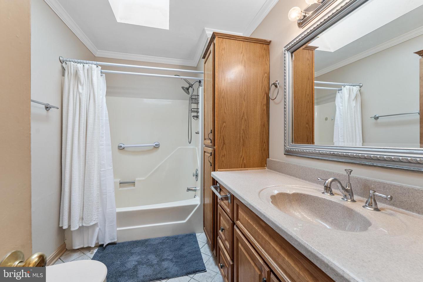 520 FORBES ST, FREDERICKSBURG, Virginia 22405, 5 Bedrooms Bedrooms, ,2 BathroomsBathrooms,Residential,For sale,520 FORBES ST,VAST2038836 MLS # VAST2038836