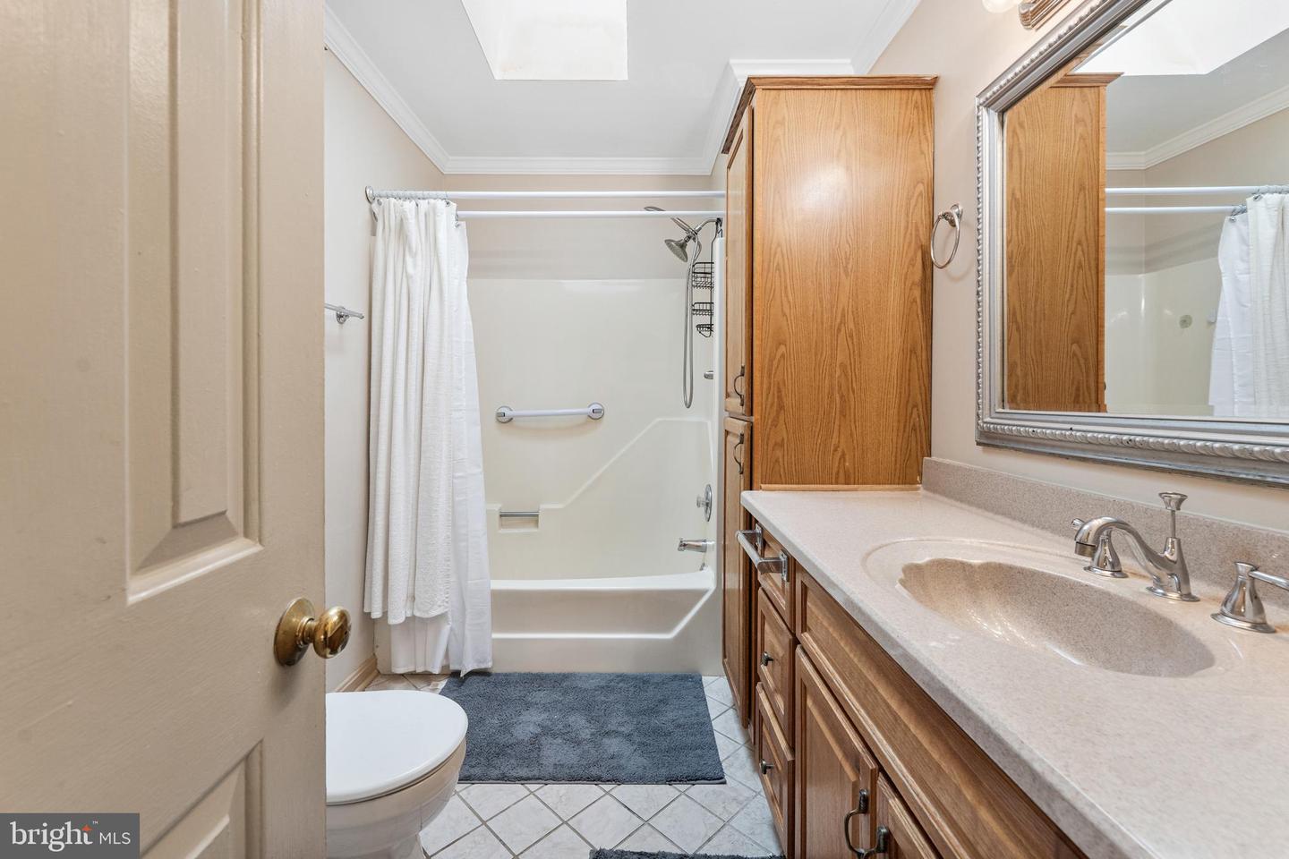 520 FORBES ST, FREDERICKSBURG, Virginia 22405, 5 Bedrooms Bedrooms, ,2 BathroomsBathrooms,Residential,For sale,520 FORBES ST,VAST2038836 MLS # VAST2038836