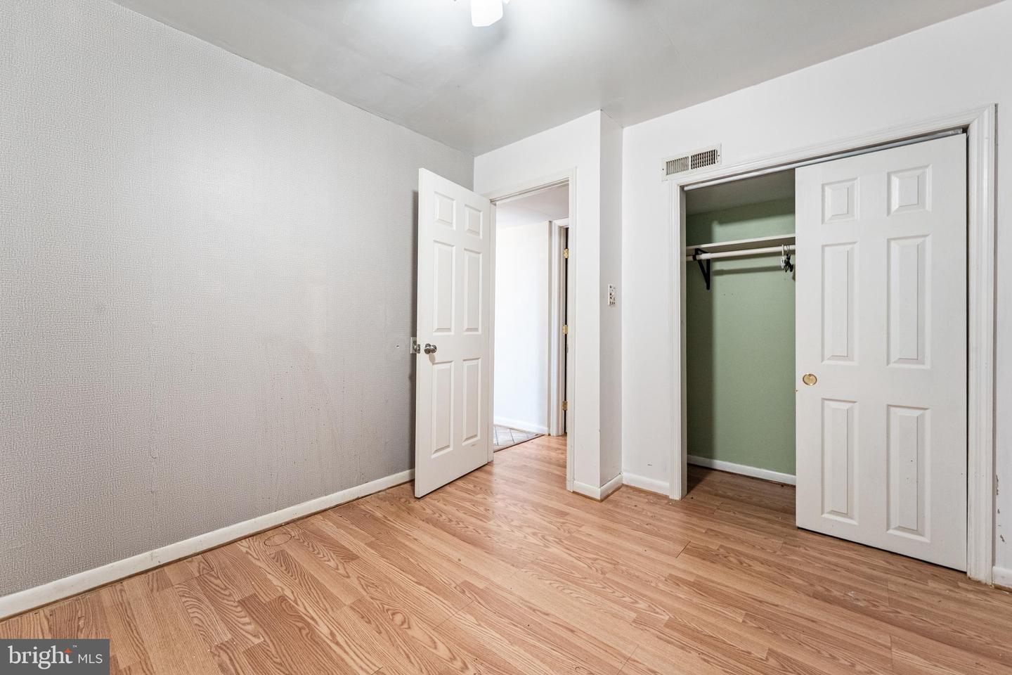 520 FORBES ST, FREDERICKSBURG, Virginia 22405, 5 Bedrooms Bedrooms, ,2 BathroomsBathrooms,Residential,For sale,520 FORBES ST,VAST2038836 MLS # VAST2038836