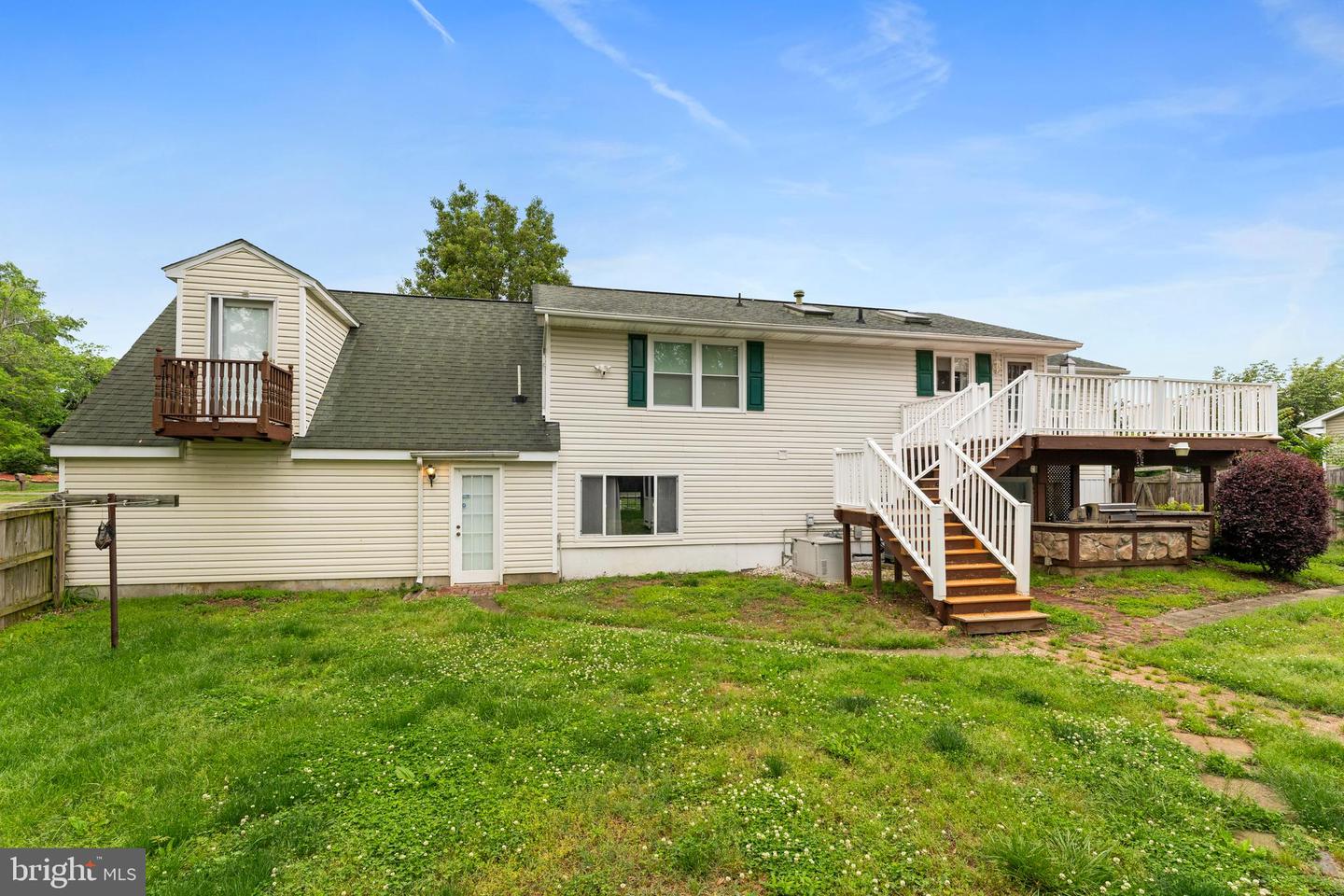 520 FORBES ST, FREDERICKSBURG, Virginia 22405, 5 Bedrooms Bedrooms, ,2 BathroomsBathrooms,Residential,For sale,520 FORBES ST,VAST2038836 MLS # VAST2038836