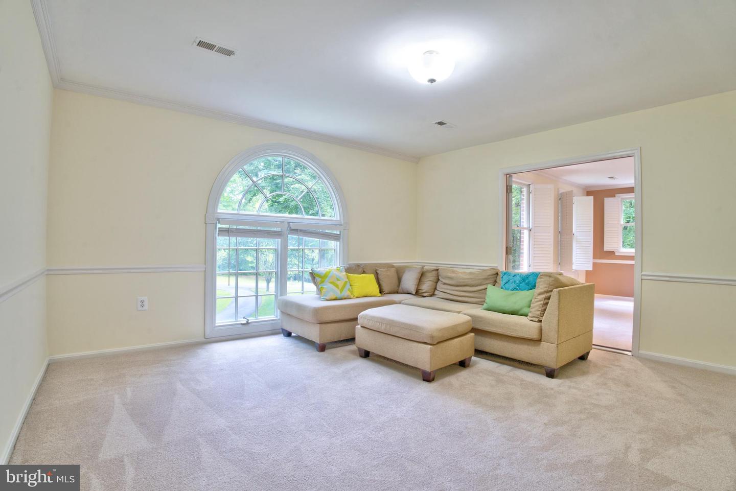 12410 CLIFTON HUNT DR, CLIFTON, Virginia 20124, 6 Bedrooms Bedrooms, ,6 BathroomsBathrooms,Residential,For sale,12410 CLIFTON HUNT DR,VAFX2240922 MLS # VAFX2240922