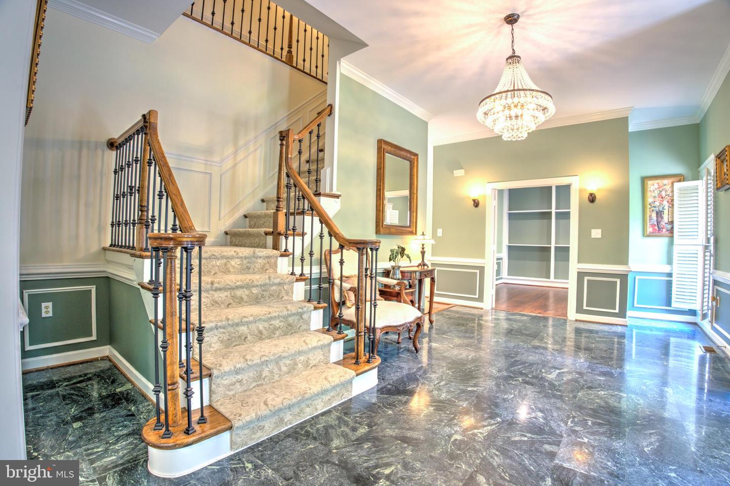 12410 CLIFTON HUNT DR, CLIFTON, Virginia 20124, 6 Bedrooms Bedrooms, ,6 BathroomsBathrooms,Residential,For sale,12410 CLIFTON HUNT DR,VAFX2240922 MLS # VAFX2240922
