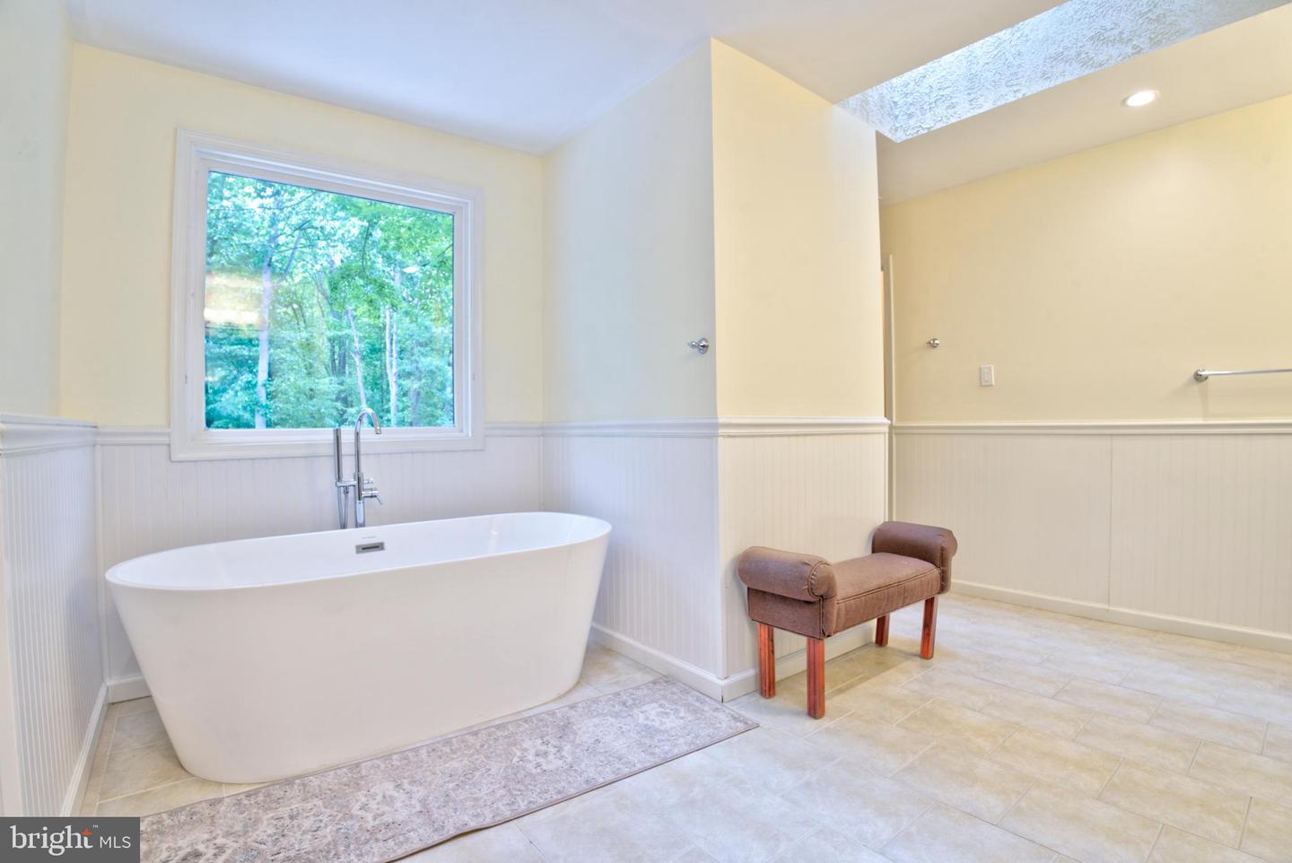12410 CLIFTON HUNT DR, CLIFTON, Virginia 20124, 6 Bedrooms Bedrooms, ,6 BathroomsBathrooms,Residential,For sale,12410 CLIFTON HUNT DR,VAFX2240922 MLS # VAFX2240922