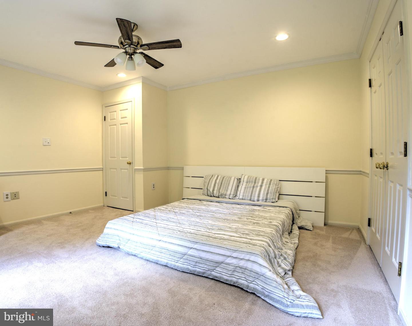 12410 CLIFTON HUNT DR, CLIFTON, Virginia 20124, 6 Bedrooms Bedrooms, ,6 BathroomsBathrooms,Residential,For sale,12410 CLIFTON HUNT DR,VAFX2240922 MLS # VAFX2240922
