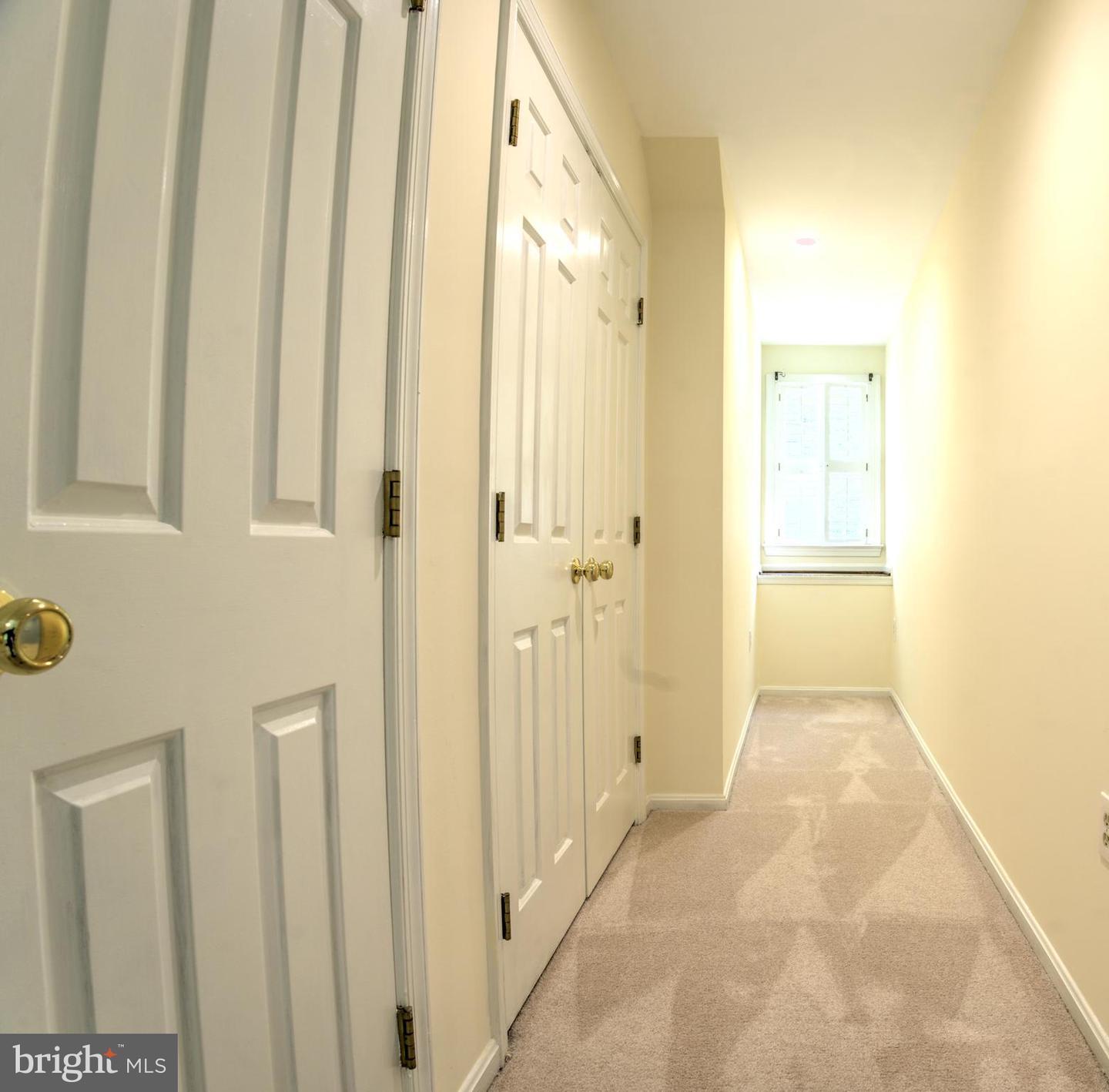 12410 CLIFTON HUNT DR, CLIFTON, Virginia 20124, 6 Bedrooms Bedrooms, ,6 BathroomsBathrooms,Residential,For sale,12410 CLIFTON HUNT DR,VAFX2240922 MLS # VAFX2240922