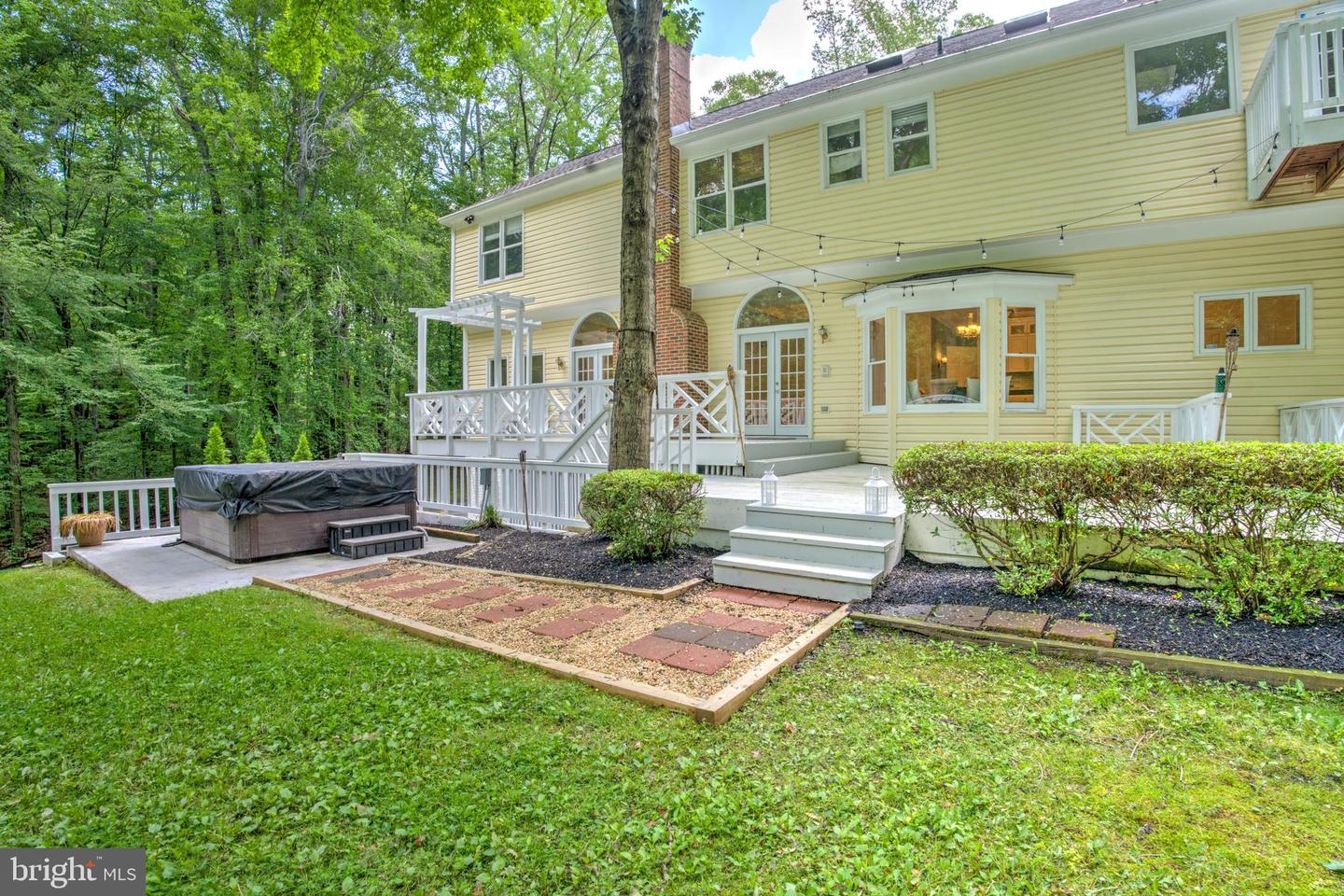 12410 CLIFTON HUNT DR, CLIFTON, Virginia 20124, 6 Bedrooms Bedrooms, ,6 BathroomsBathrooms,Residential,For sale,12410 CLIFTON HUNT DR,VAFX2240922 MLS # VAFX2240922
