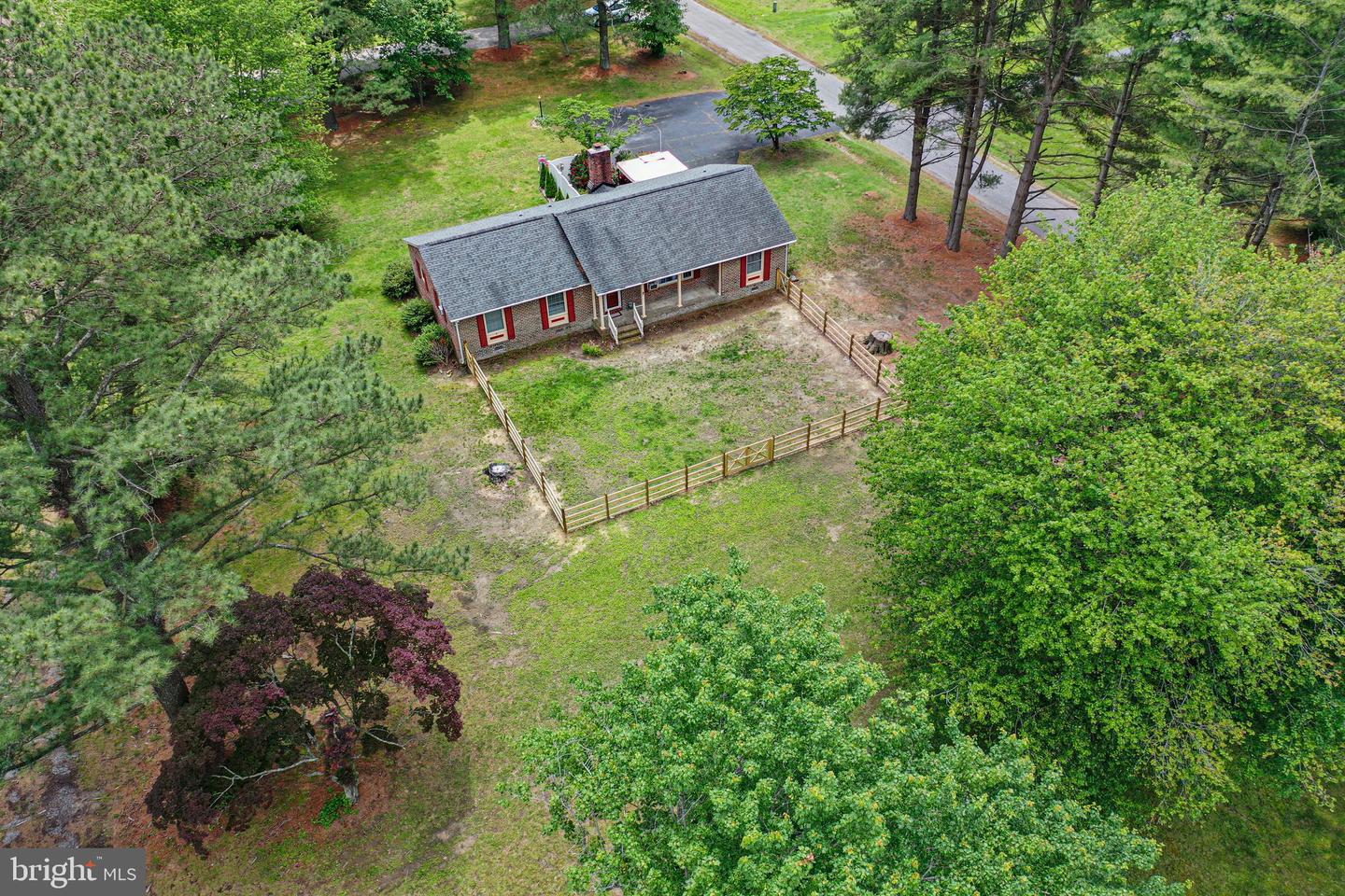 31 BUNKER HILL ROAD, FARNHAM, Virginia 22460, 3 Bedrooms Bedrooms, ,2 BathroomsBathrooms,Residential,For sale,31 BUNKER HILL ROAD,VARV2000506 MLS # VARV2000506