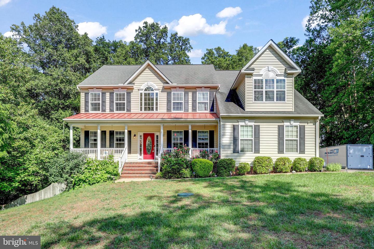1 ROLLING BROOKE CT, STAFFORD, Virginia 22554, 6 Bedrooms Bedrooms, ,4 BathroomsBathrooms,Residential,For sale,1 ROLLING BROOKE CT,VAST2038858 MLS # VAST2038858